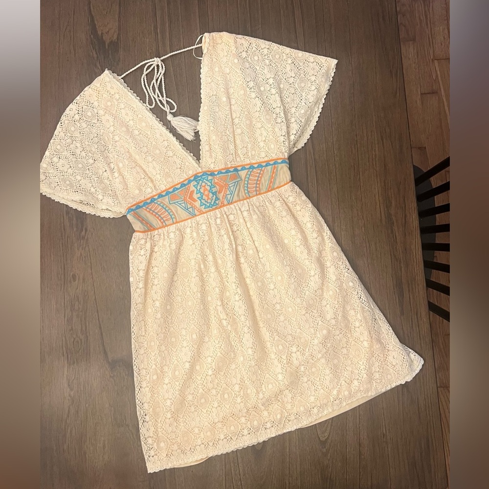 Dina Be Dress, Size Medium, Color Cream